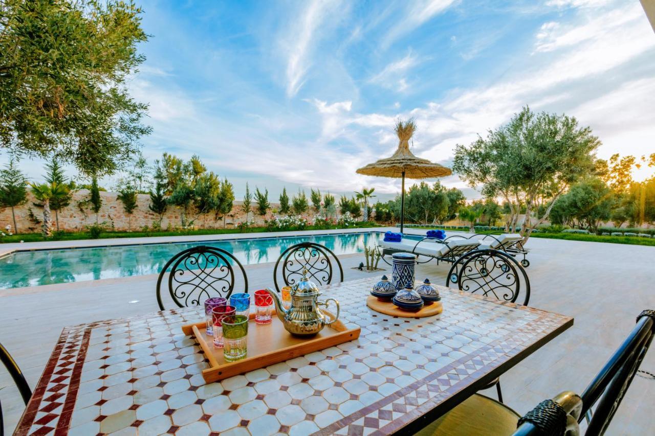 Villa Isaac Et Seghir , Casa Lila Gardens Piscine Chauffee *